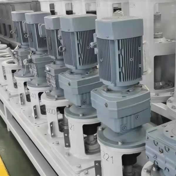 汙水攪拌器安（ān）裝現場